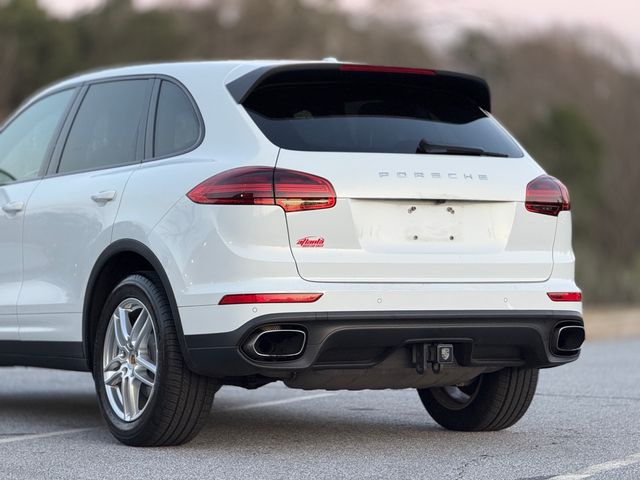 2016 Porsche Cayenne Base