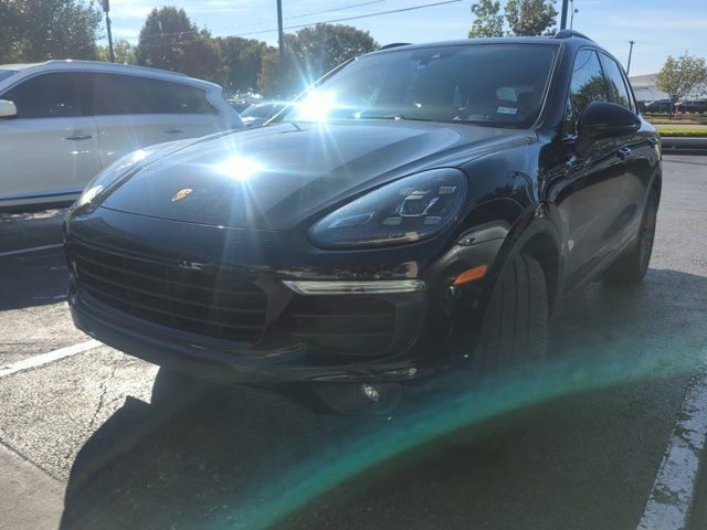 2016 Porsche Cayenne Base