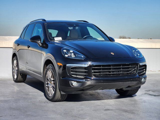 2016 Porsche Cayenne Base