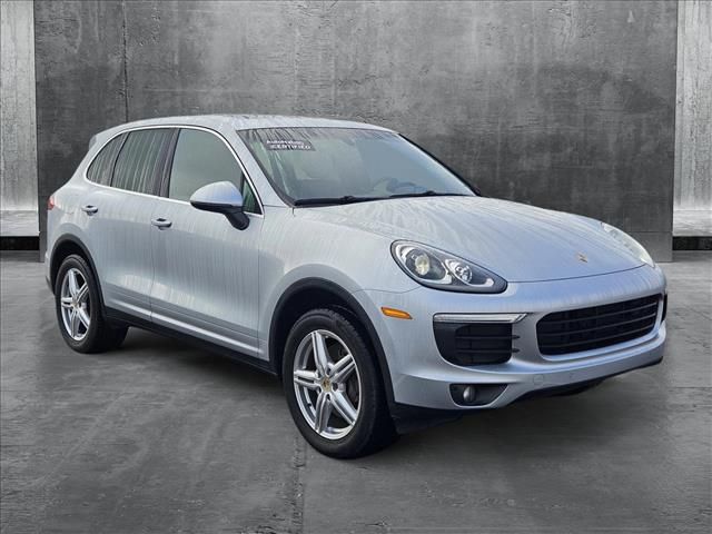 2016 Porsche Cayenne Base