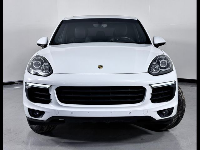 2016 Porsche Cayenne Base