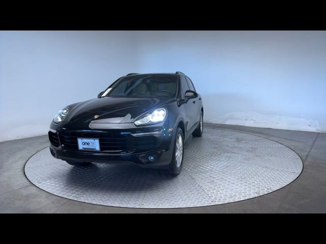 2016 Porsche Cayenne Base