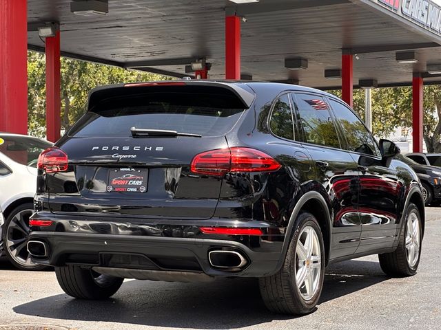 2016 Porsche Cayenne Base