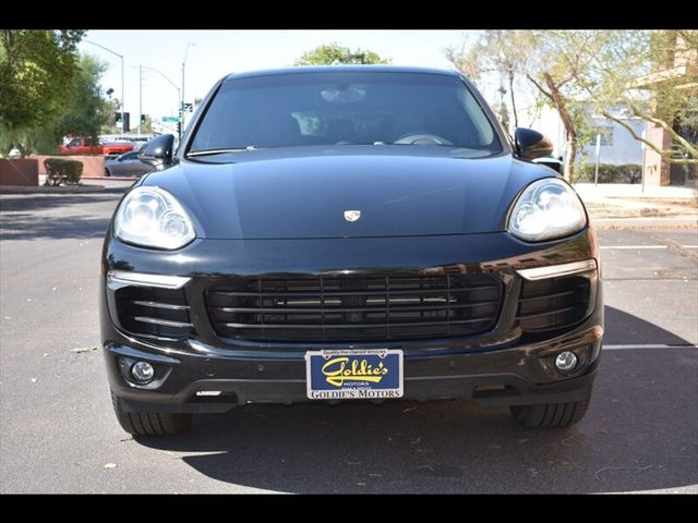 2016 Porsche Cayenne Base