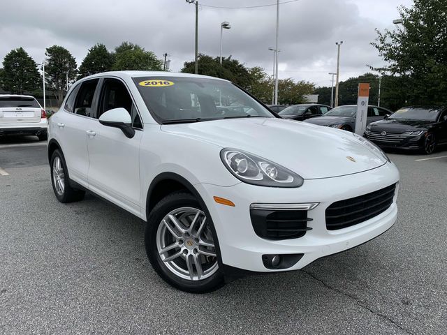 2016 Porsche Cayenne Base