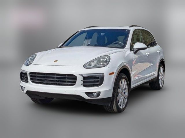 2016 Porsche Cayenne Base