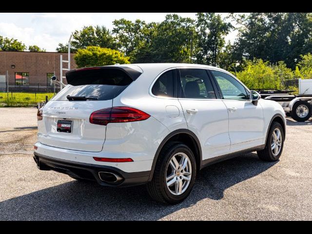 2016 Porsche Cayenne Base