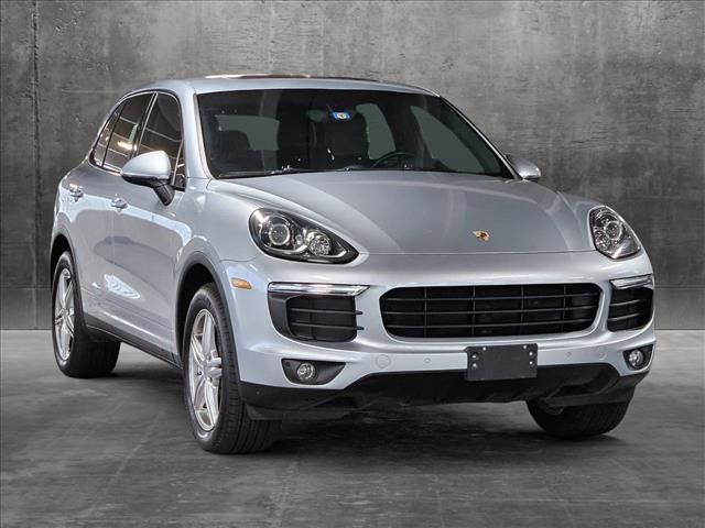 2016 Porsche Cayenne Base