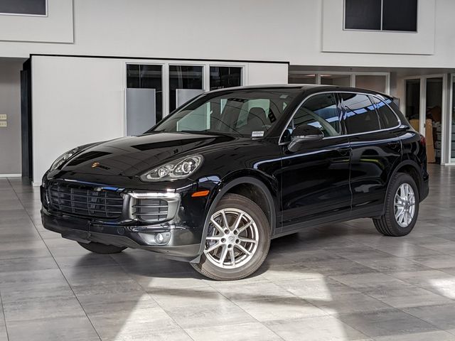 2016 Porsche Cayenne Base