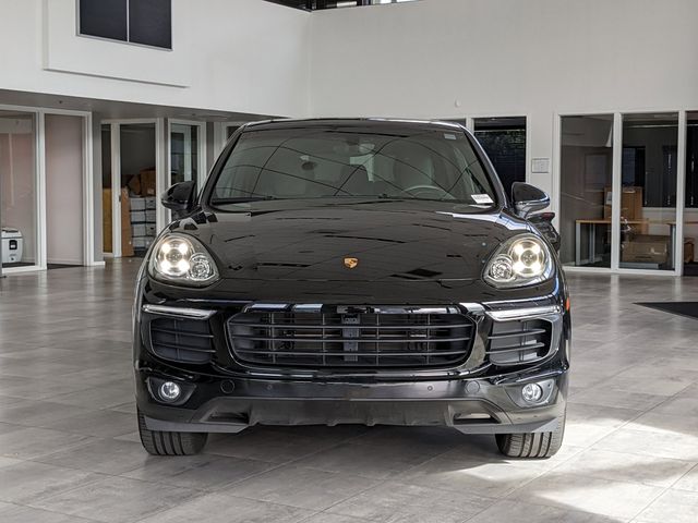 2016 Porsche Cayenne Base