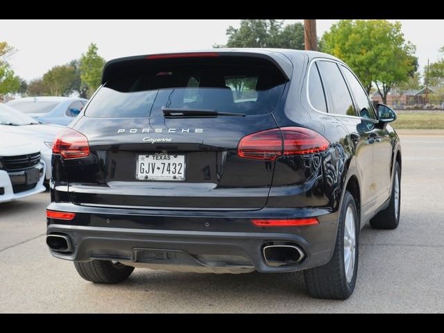 2016 Porsche Cayenne Base