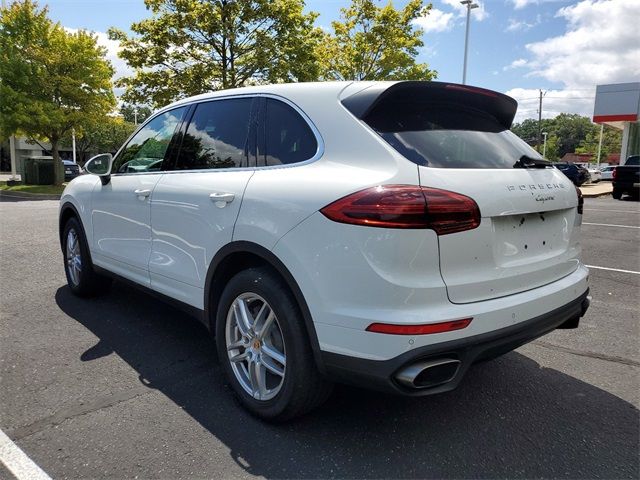 2016 Porsche Cayenne Base