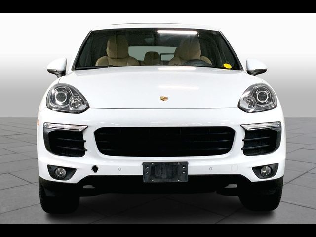 2016 Porsche Cayenne Base