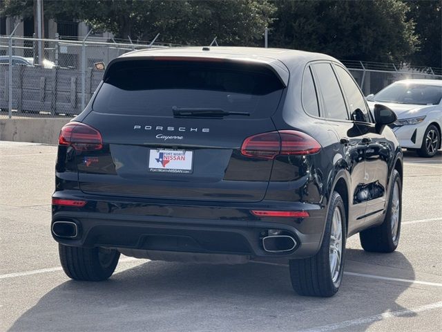 2016 Porsche Cayenne Base