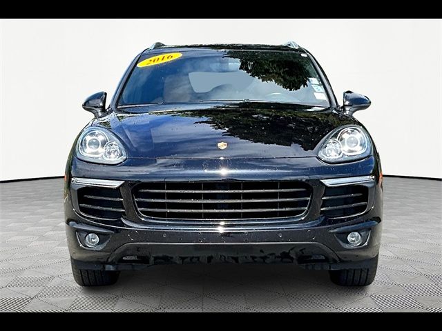 2016 Porsche Cayenne Base