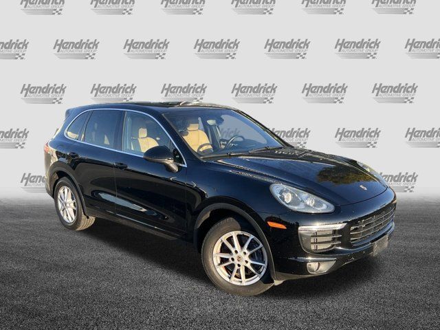 2016 Porsche Cayenne Base