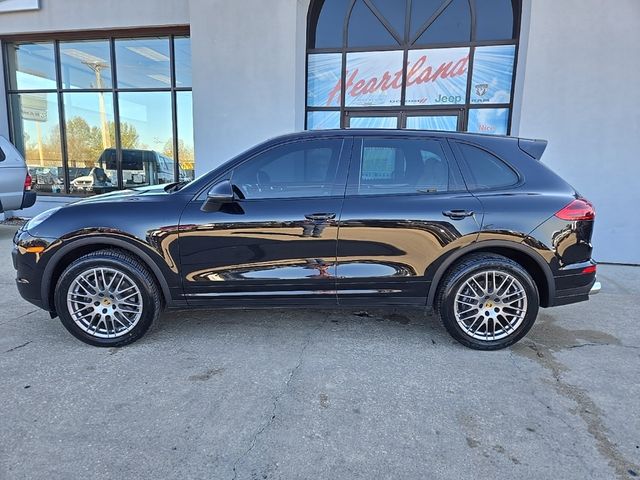 2016 Porsche Cayenne Base