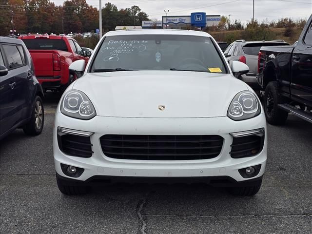 2016 Porsche Cayenne Base