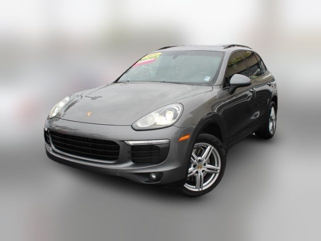 2016 Porsche Cayenne Base