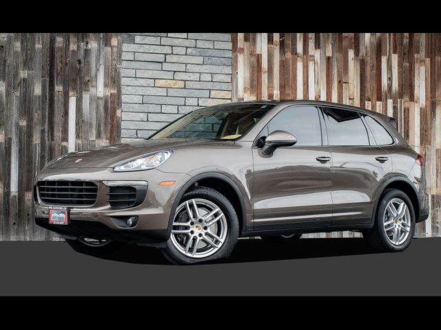 2016 Porsche Cayenne Base