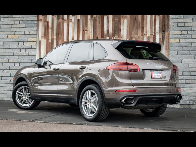 2016 Porsche Cayenne Base