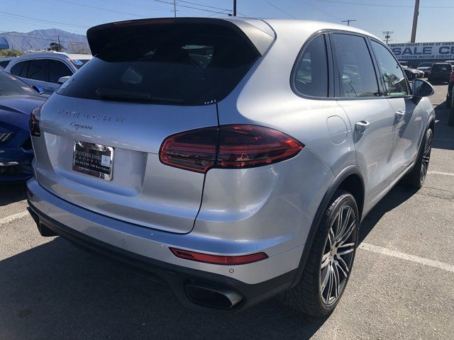 2016 Porsche Cayenne Base