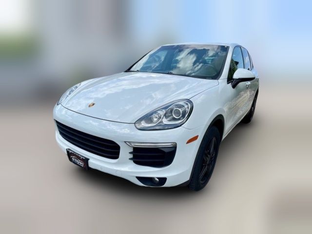 2016 Porsche Cayenne Base