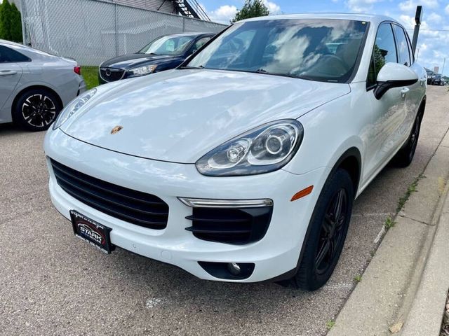 2016 Porsche Cayenne Base