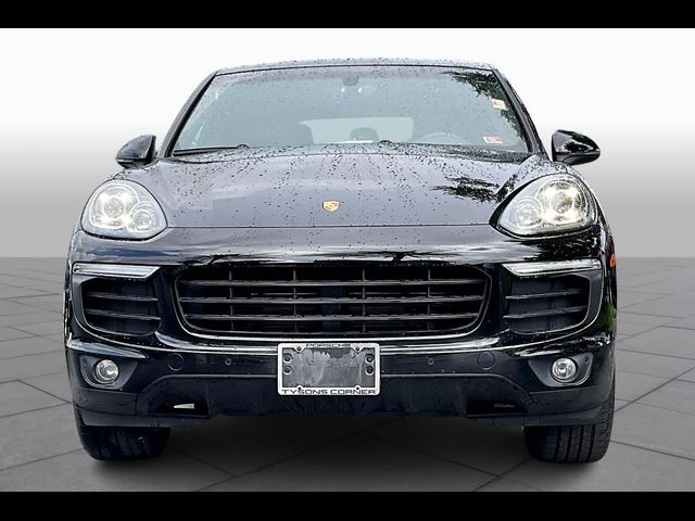 2016 Porsche Cayenne Base