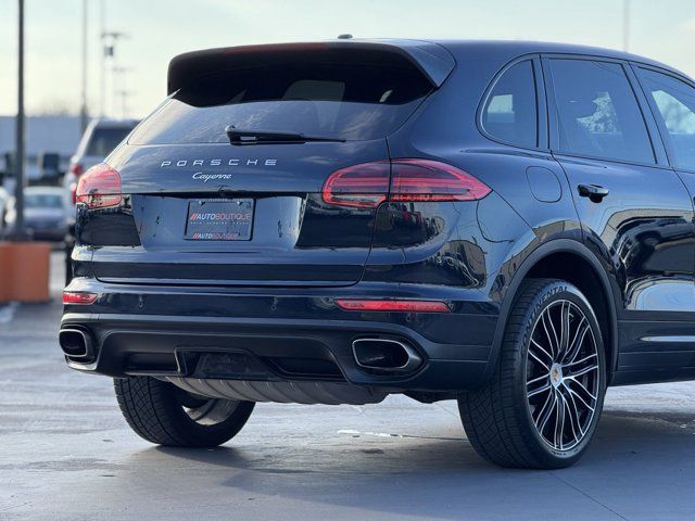 2016 Porsche Cayenne Base