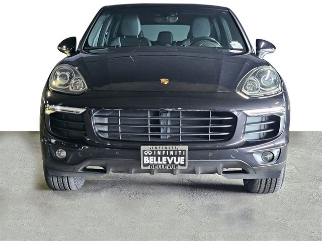 2016 Porsche Cayenne Base