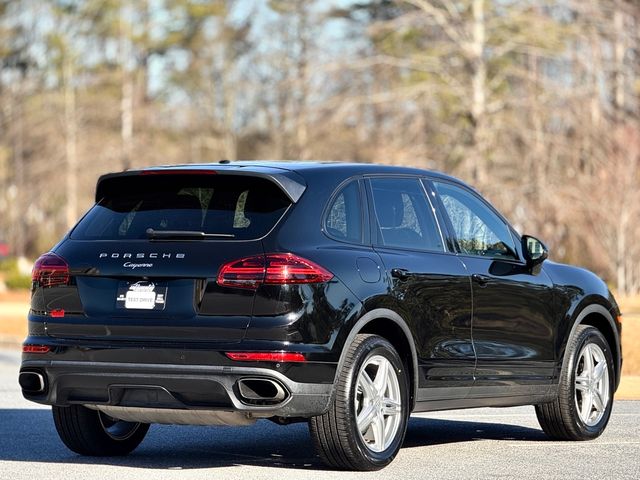 2016 Porsche Cayenne Base