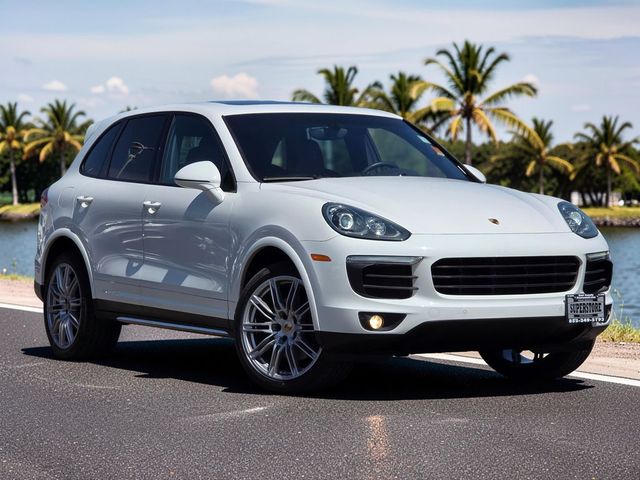 2016 Porsche Cayenne Base