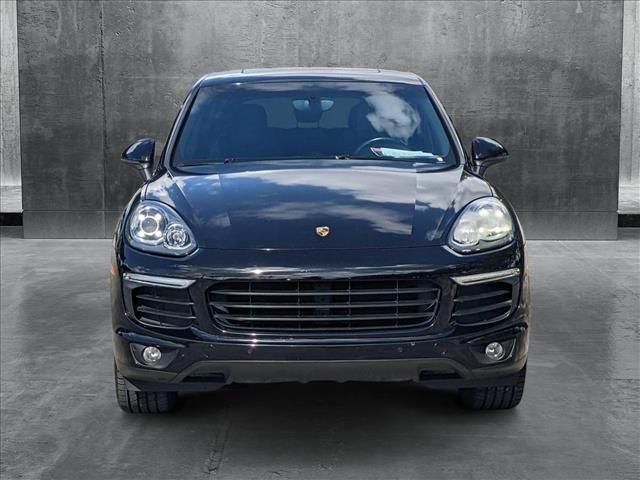 2016 Porsche Cayenne Base