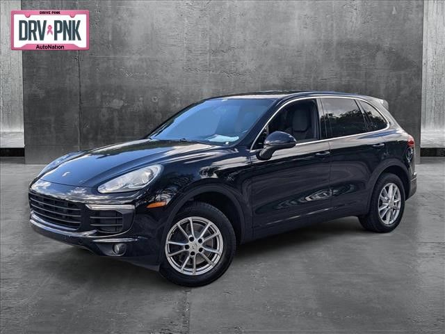 2016 Porsche Cayenne Base