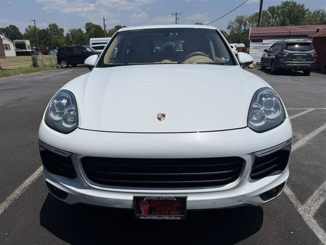 2016 Porsche Cayenne Base