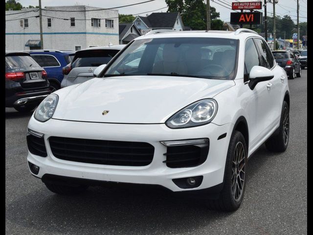 2016 Porsche Cayenne Base