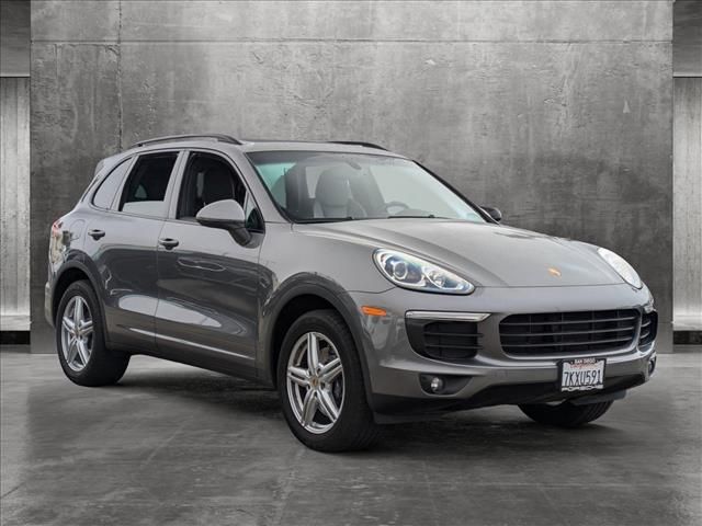 2016 Porsche Cayenne Base