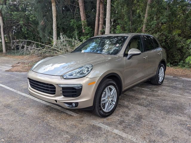 2016 Porsche Cayenne Base