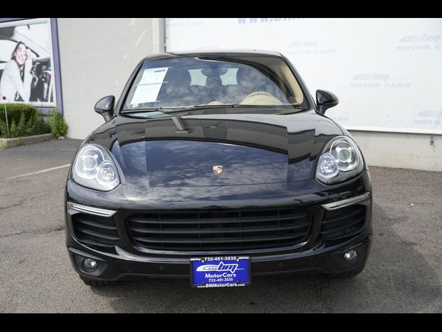 2016 Porsche Cayenne Base