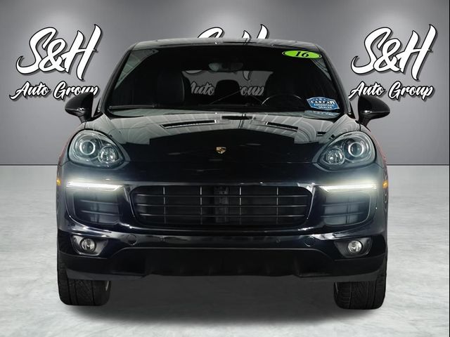 2016 Porsche Cayenne Base