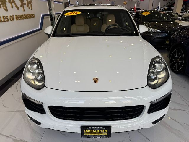 2016 Porsche Cayenne Base