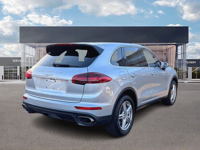 2016 Porsche Cayenne Base