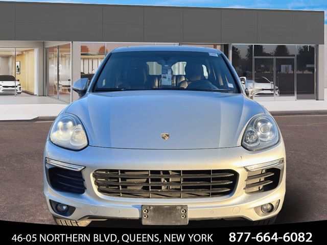 2016 Porsche Cayenne Base