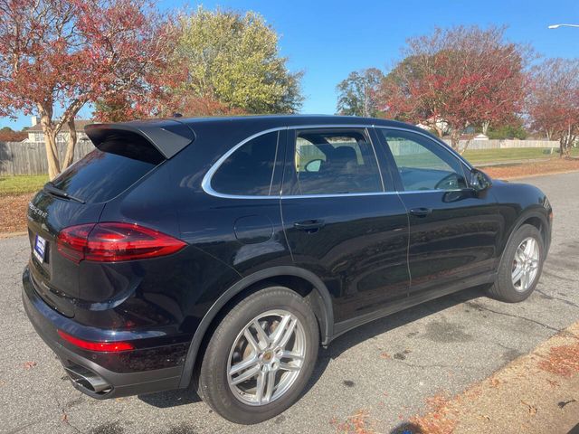 2016 Porsche Cayenne Base