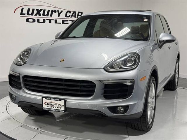 2016 Porsche Cayenne Base