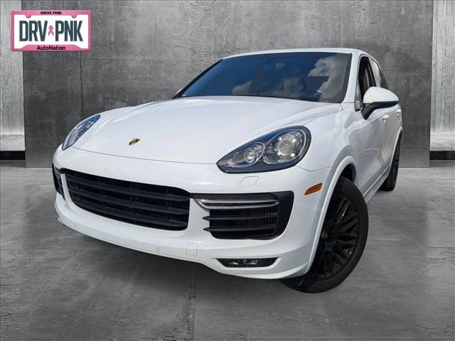 2016 Porsche Cayenne GTS