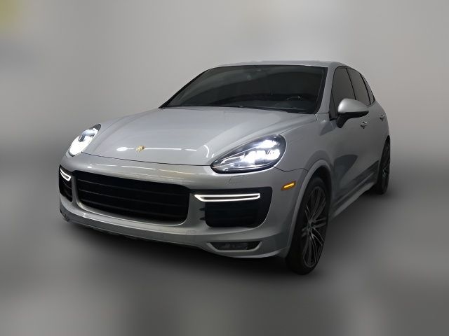 2016 Porsche Cayenne GTS