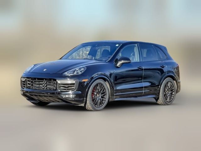 2016 Porsche Cayenne GTS