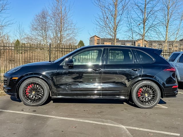 2016 Porsche Cayenne GTS